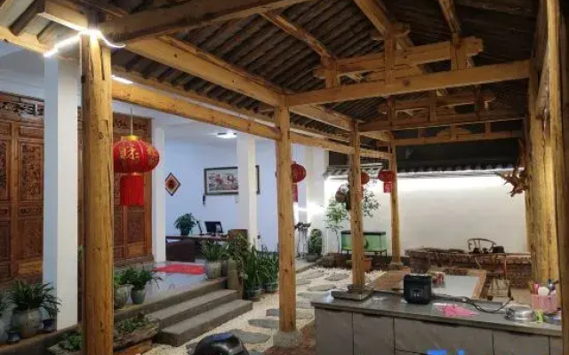 Dali Double Corridor Canger Cloud Hostel