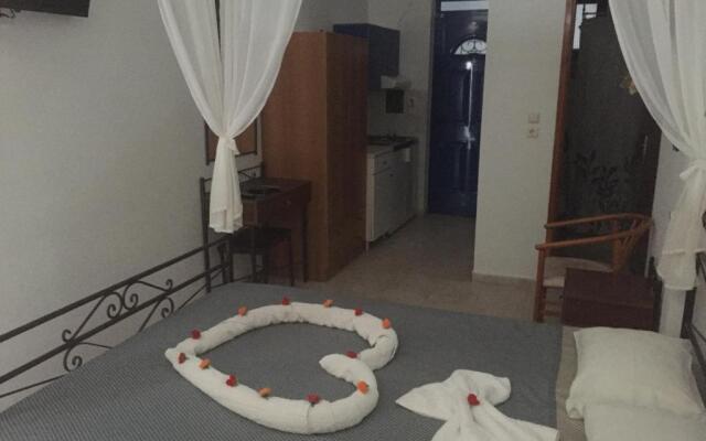 Anastasia Studios, Apartments & Suites