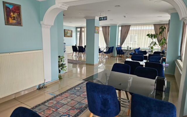 Otel Karaman