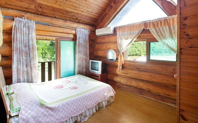 Ganghwado Milmul's Dream Pension