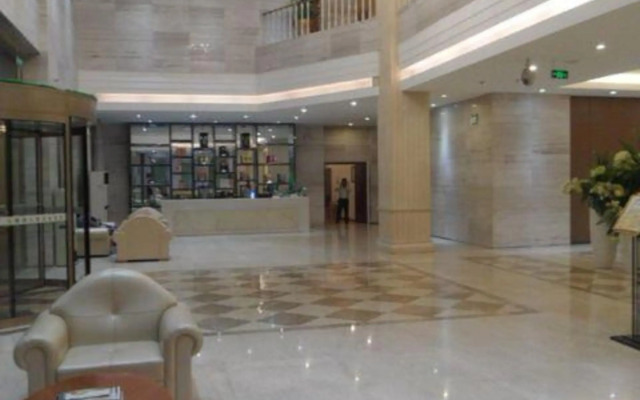 Swan Lake Hotel