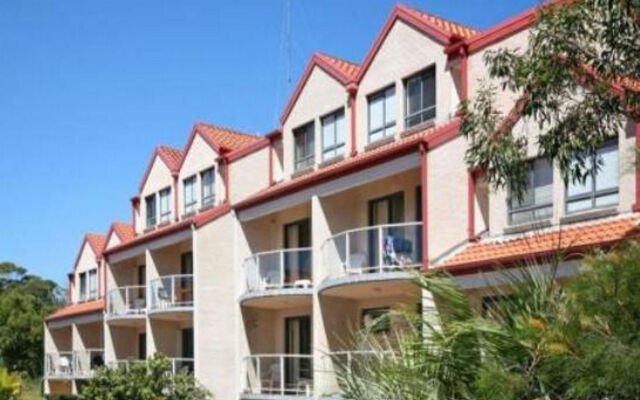 Nelson Bay Breeze Holiday Apartments