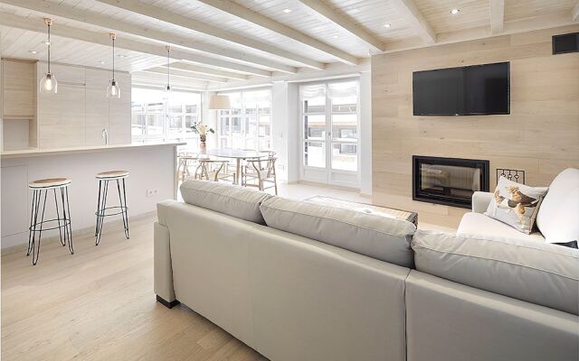 Val de Ruda Luxe 53 by FeelFree Rentals
