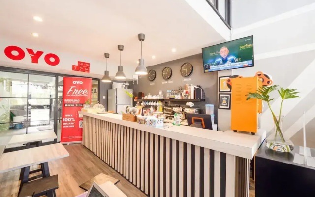 Bossa House Hostel & Cafe