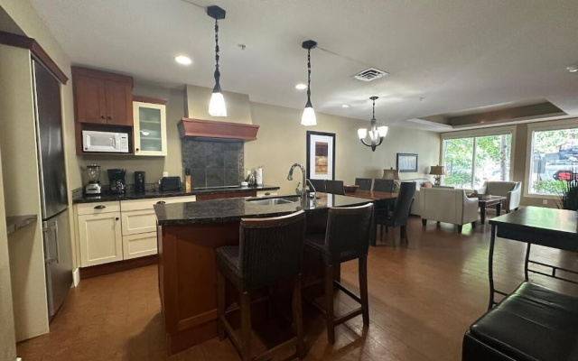 Solara 2BR Retreat Pool- Hot Tub -113