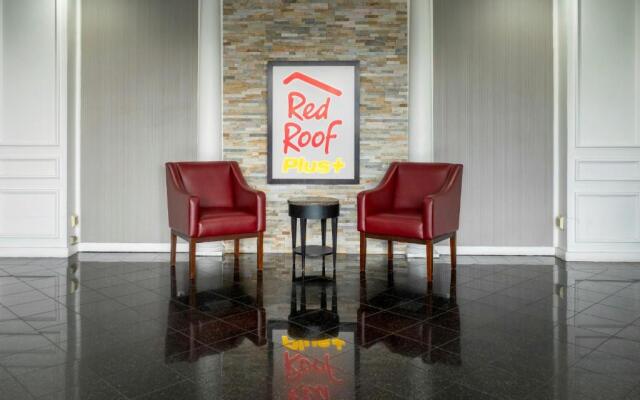 Red Roof Inn PLUS+ Newark Liberty Airport - Carteret