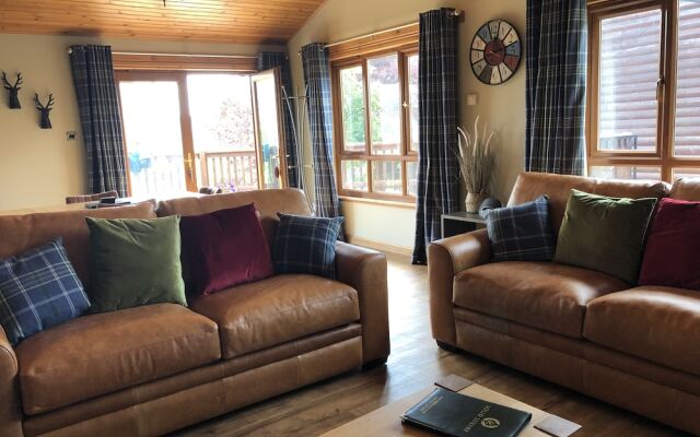 Mountain Ash Lodge