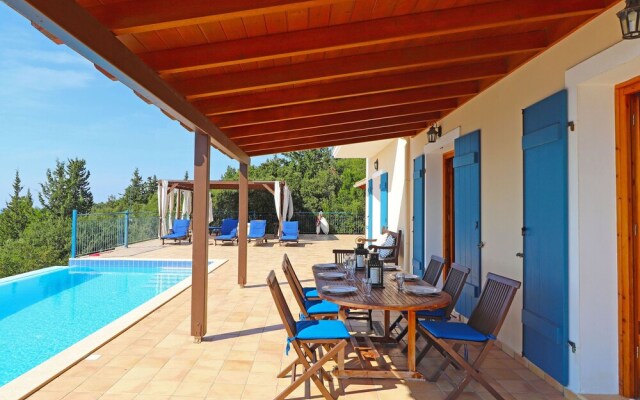 Modern Villa in Chalikeri with Private Swimming Pool