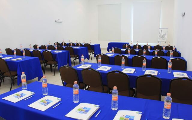 Holiday Inn Express Paraiso Dos Bocas, an IHG Hotel