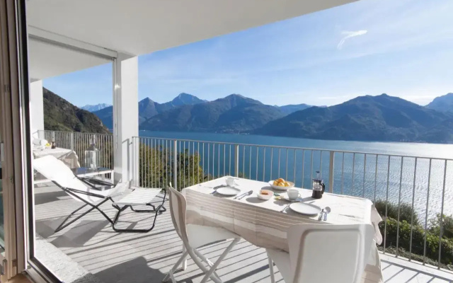 LookLake Suite One