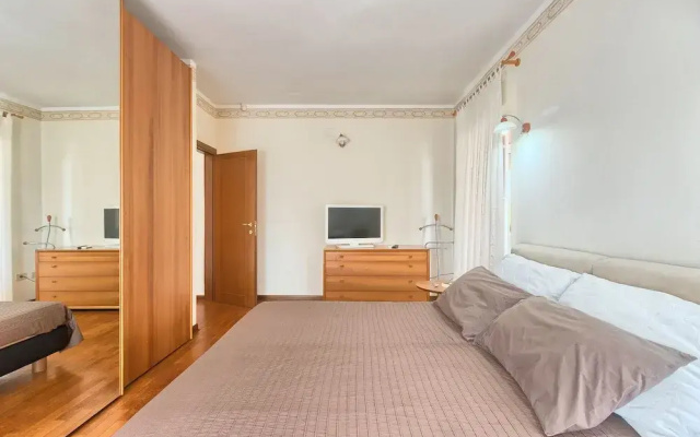 Apartment 1564