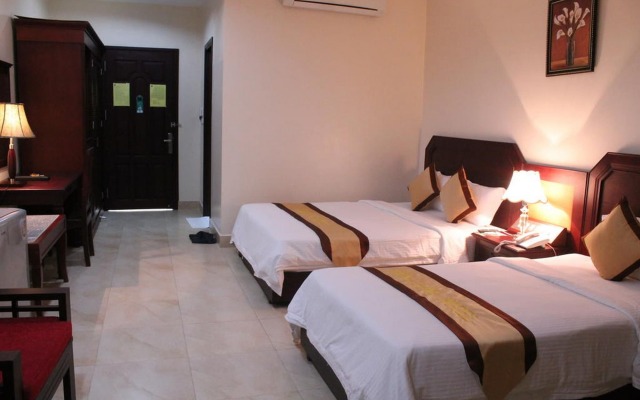 Hung Long Harbour Hotel