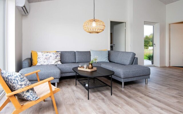 8 Person Holiday Home in Ansager