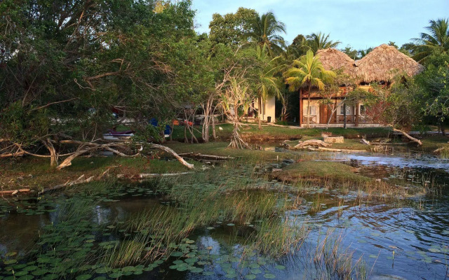 Hotel Casa Caracol Bacalar Lagoon