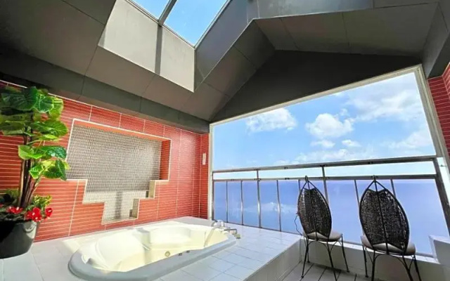 Sky Tower Sweet 4 Beppu Resort Love Hotel