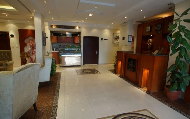 Almuhaidb Al Diwan