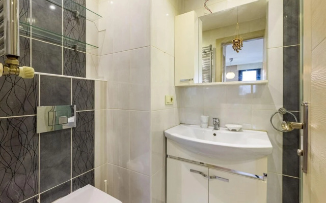 Lovely Flat Near Caddebostan Coast in Kadikoy