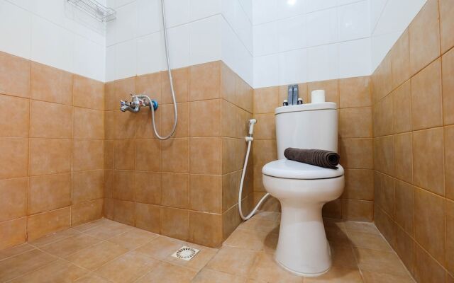 2BR Apartment Green Pramuka City near Shopping Mall