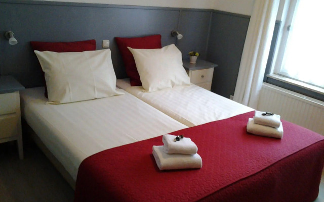 Hotel Dupuis