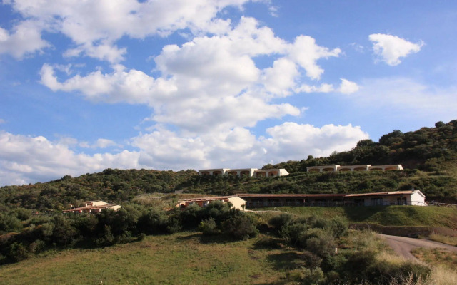 Hotel Pedra Ruja