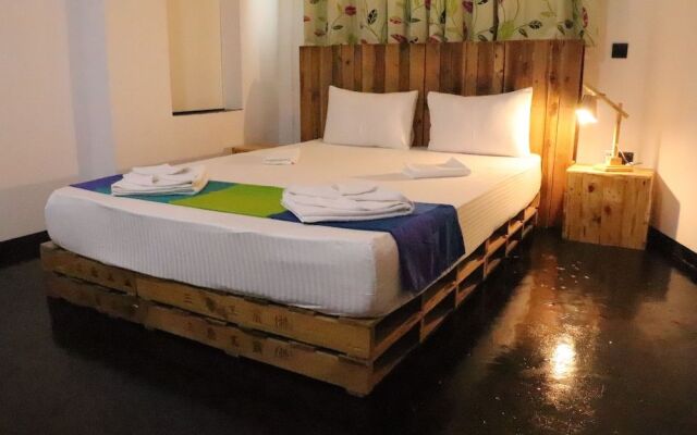 Miracle City Inn Hostel