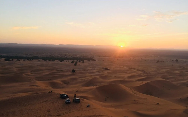 Sahara Sabaku Tour Camp