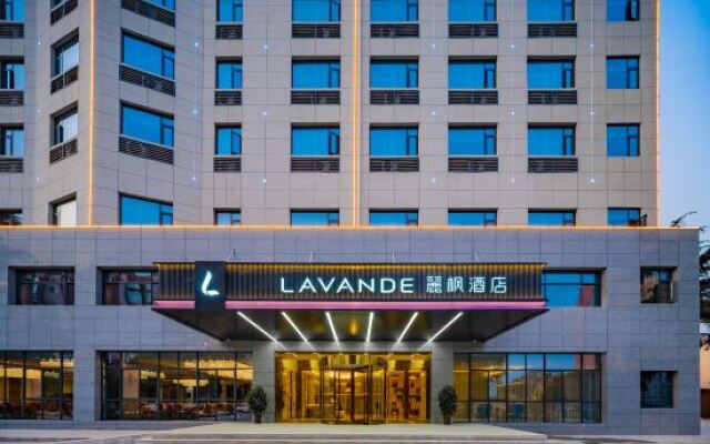 Lavande Hotel (Xingping Maweiyi Hangkong Square)