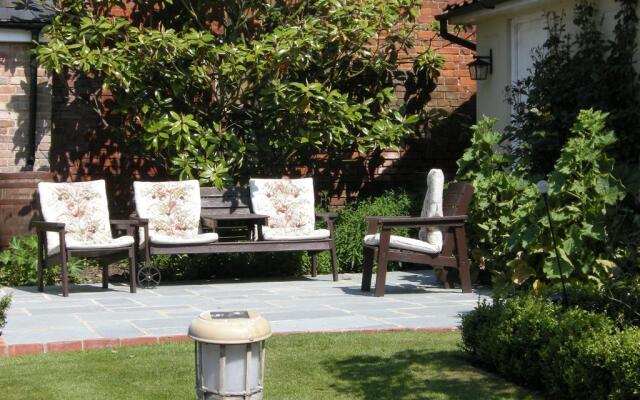 Motts Cottage