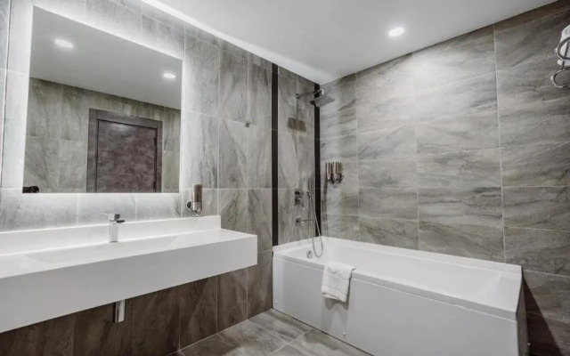 Отель Best Western Plus «Батуми»