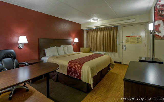 Clarion Pointe Kennesaw Town Center