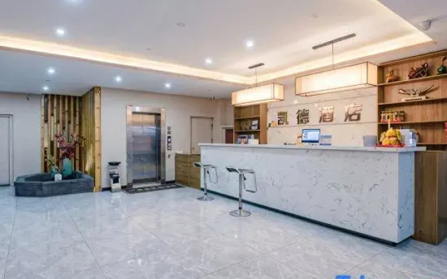 Shenqiu Kaide Business Hotel