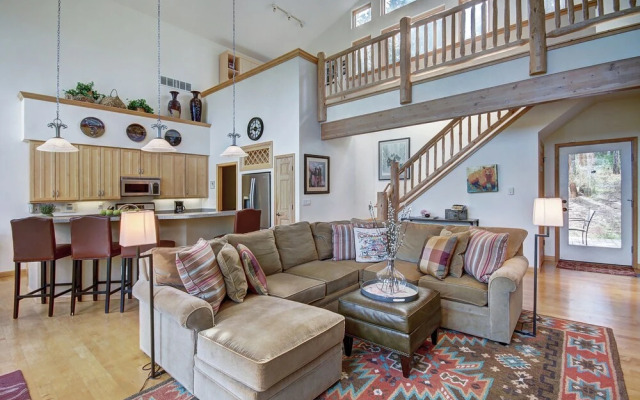 Timber Heights Lodge