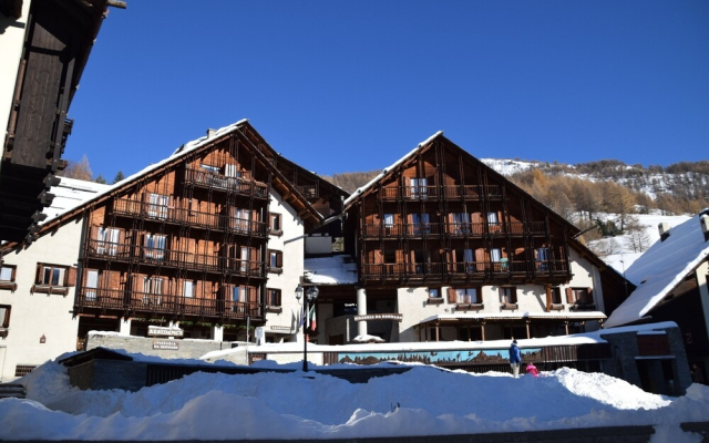 Grange Hike & Ski - 34C Sestriere