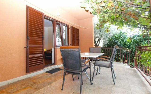 Comfortable Stay in Fažana With Outdoor Space