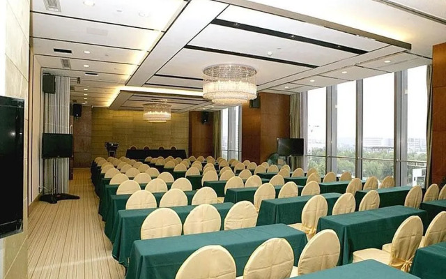 Rosedale Hotel & Suites Nantong