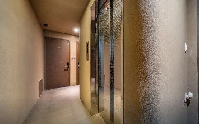 Sinchon Localfriends Hotel