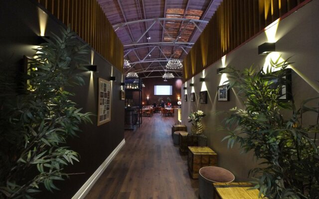 Auckland City Hotel