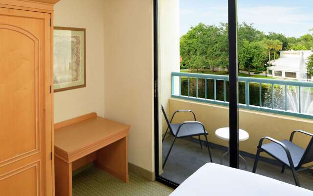 Hilton Boca Raton Suites