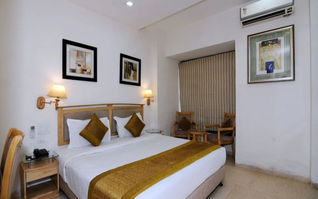 Sam Hotel – Guest Rooms – Delhi