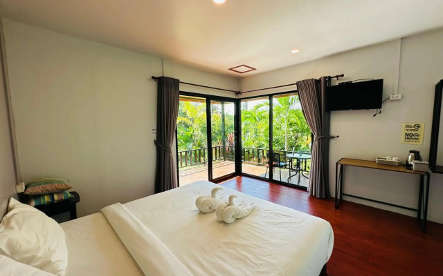 Koh Jum Hostel