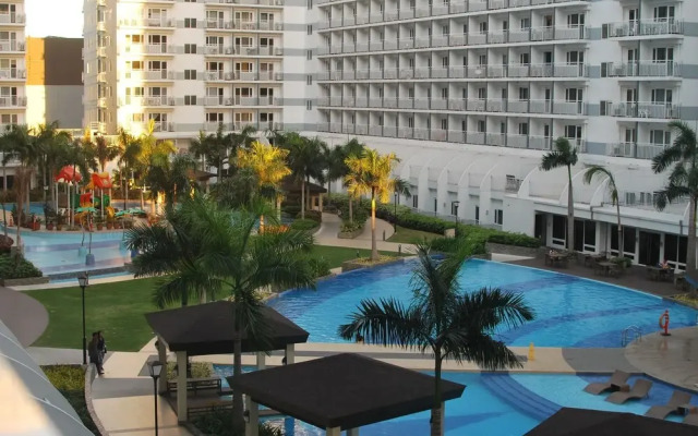 Premiere Haven at Shell Residences
