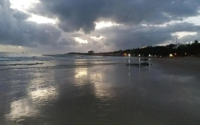 Casa de 4 quartos á 6Km da praia de Lagoinha-ce