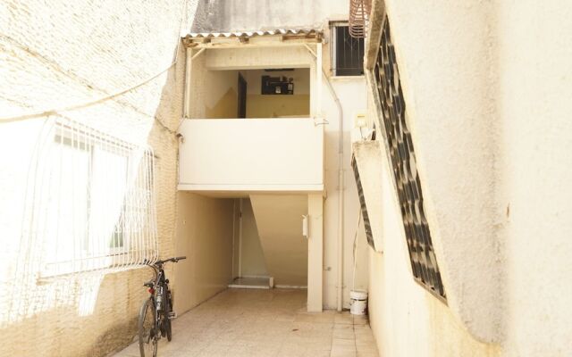 Amigos-Hostel Tel-Aviv Adults Only 18-49