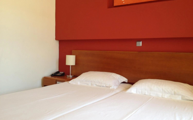 Delfinia Resort