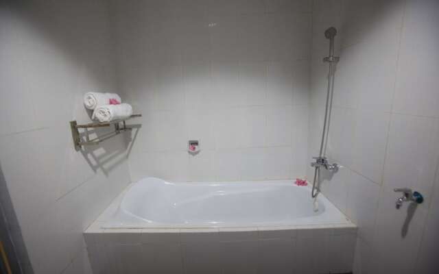 Grand Inn Hotel Mataram