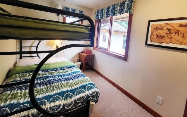 Timberline Village #46 4 Bedroom Home