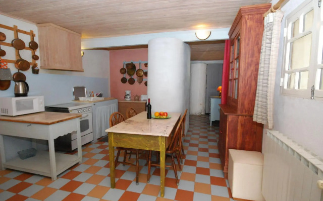 Farmhouse in Soudos With Garden