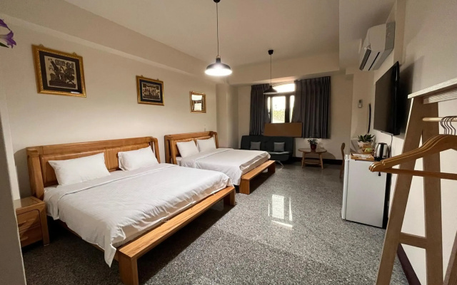 Fish House Homestay