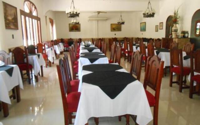 Hotel Nuevo Rio Hondo