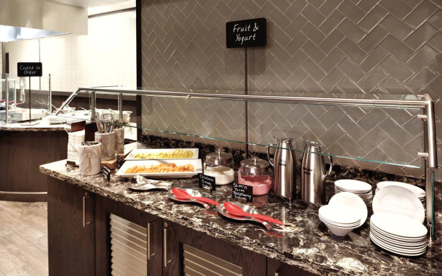 Embassy Suites By Hilton Pittsburgh Downtown